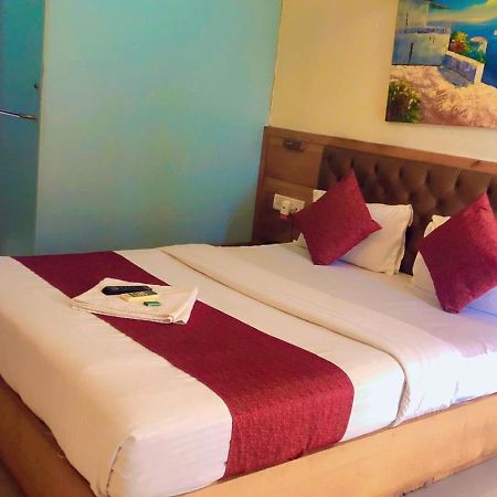 Octave Hotel Grandeur Mumbai  Buitenkant foto