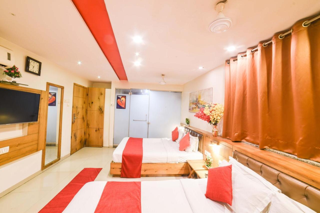 Octave Hotel Grandeur Mumbai  Buitenkant foto