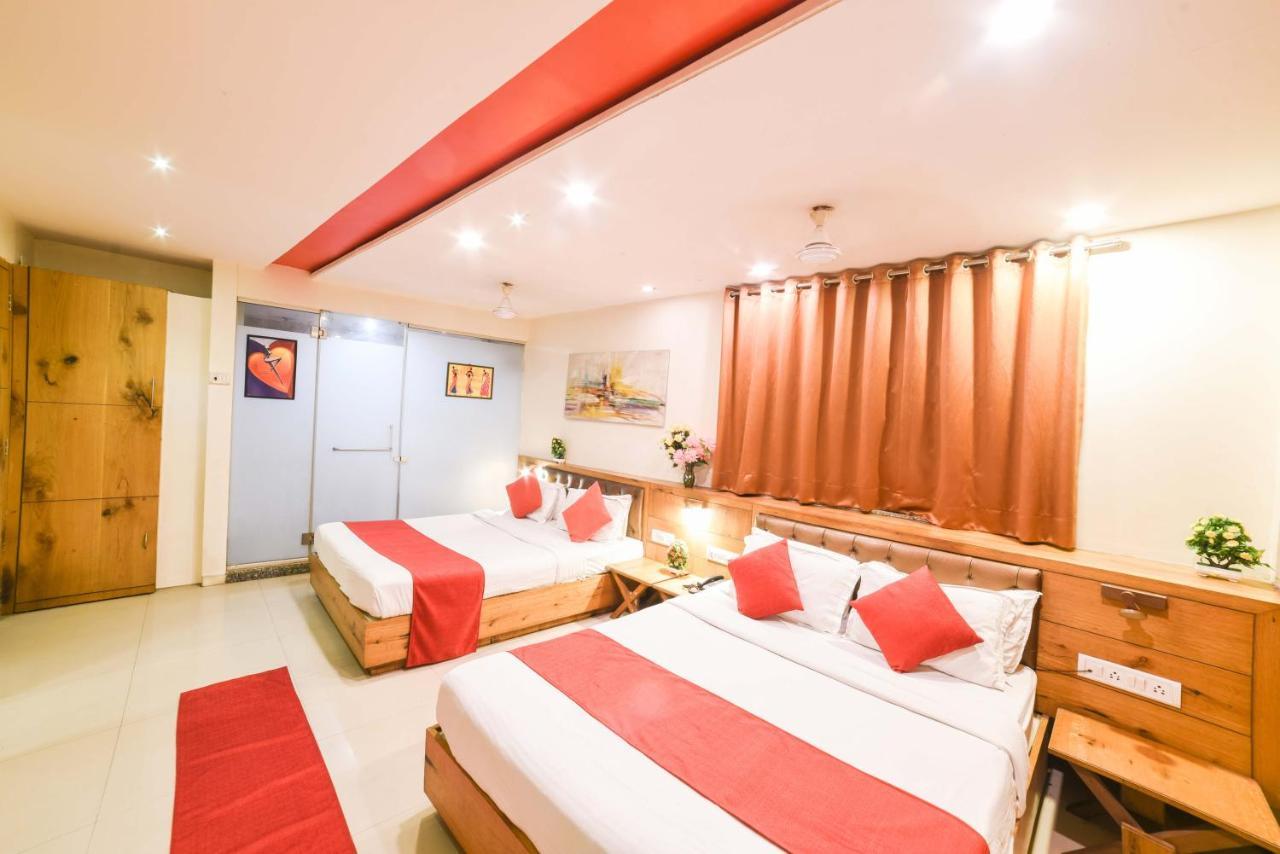 Octave Hotel Grandeur Mumbai  Buitenkant foto