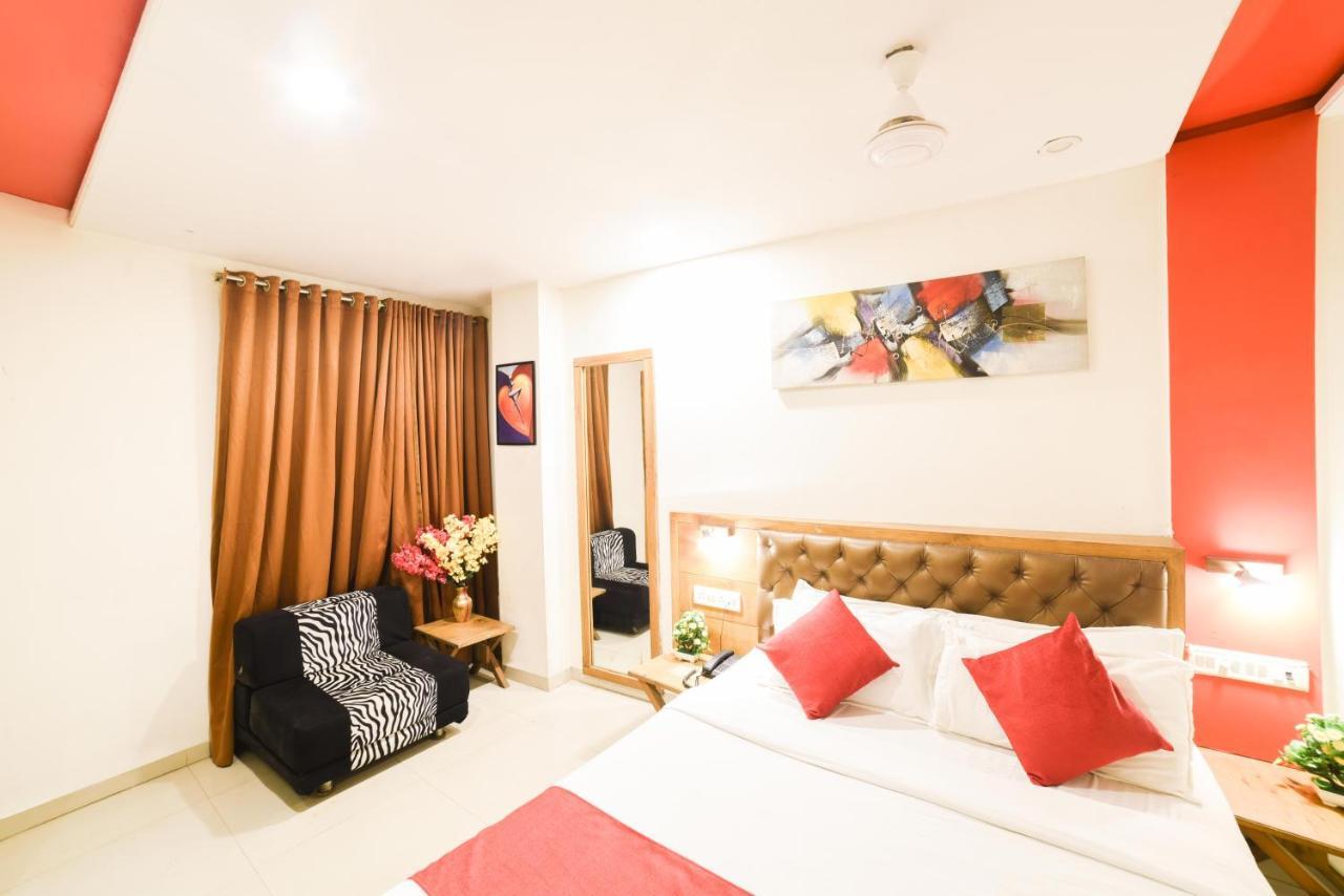 Octave Hotel Grandeur Mumbai  Buitenkant foto