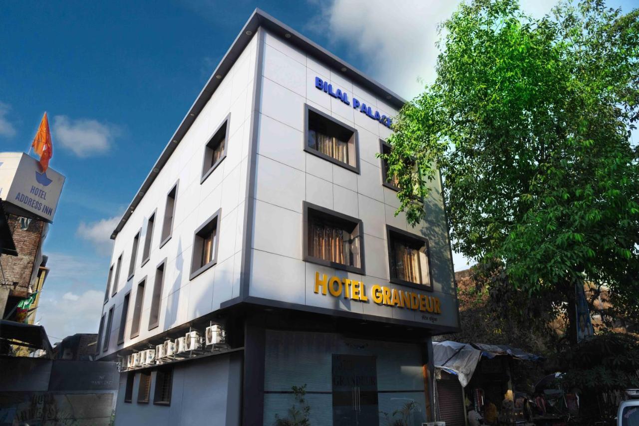 Octave Hotel Grandeur Mumbai  Buitenkant foto