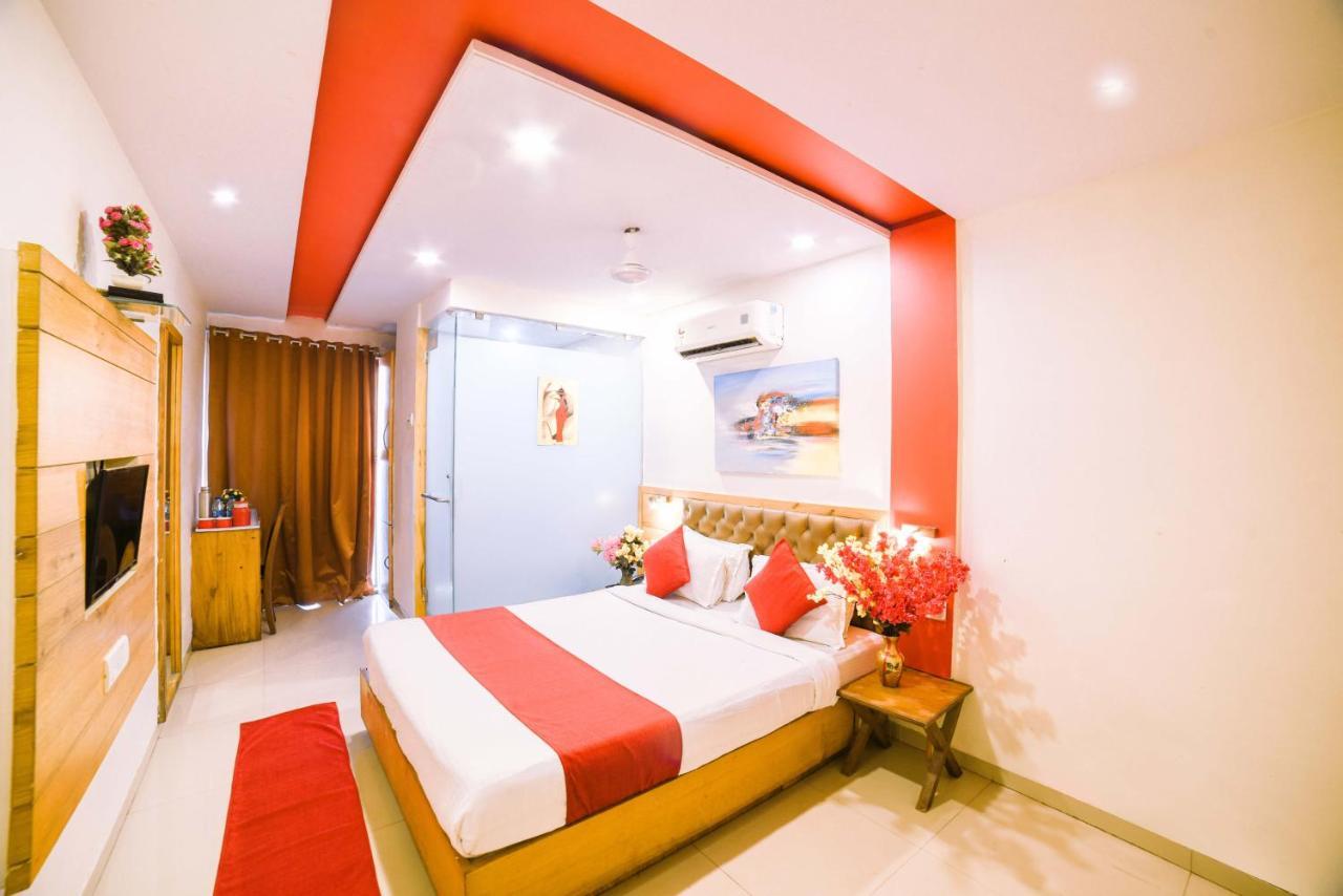 Octave Hotel Grandeur Mumbai  Buitenkant foto