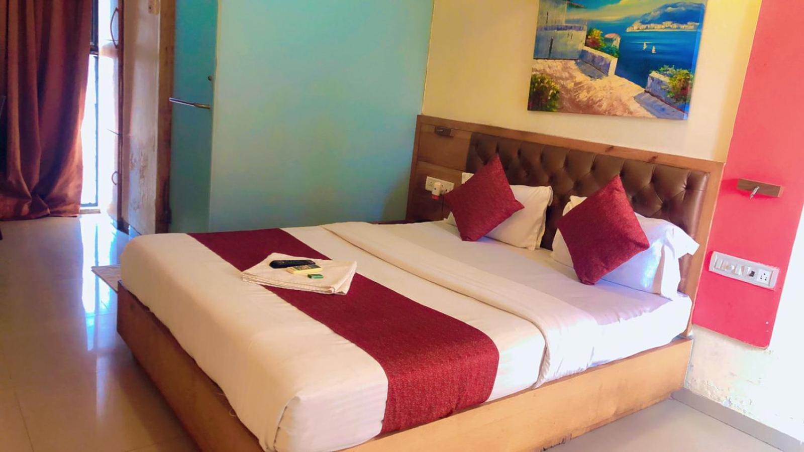 Octave Hotel Grandeur Mumbai  Buitenkant foto